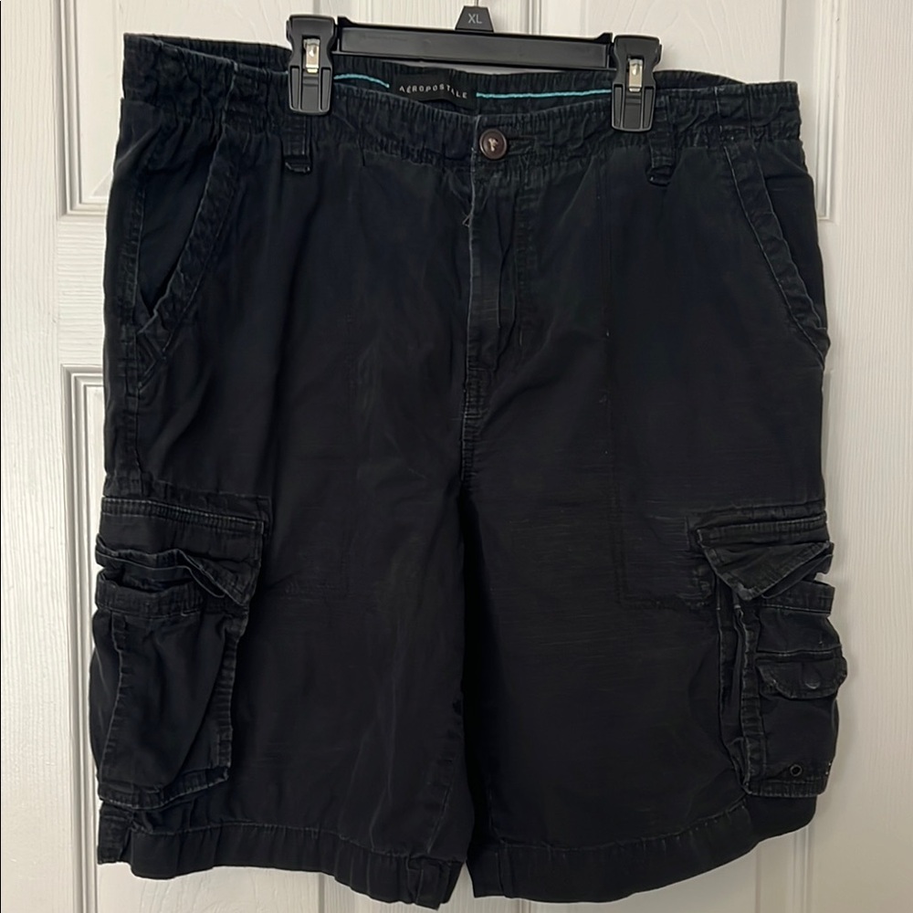 Men’s Aeropostale Black Cargo Shorts